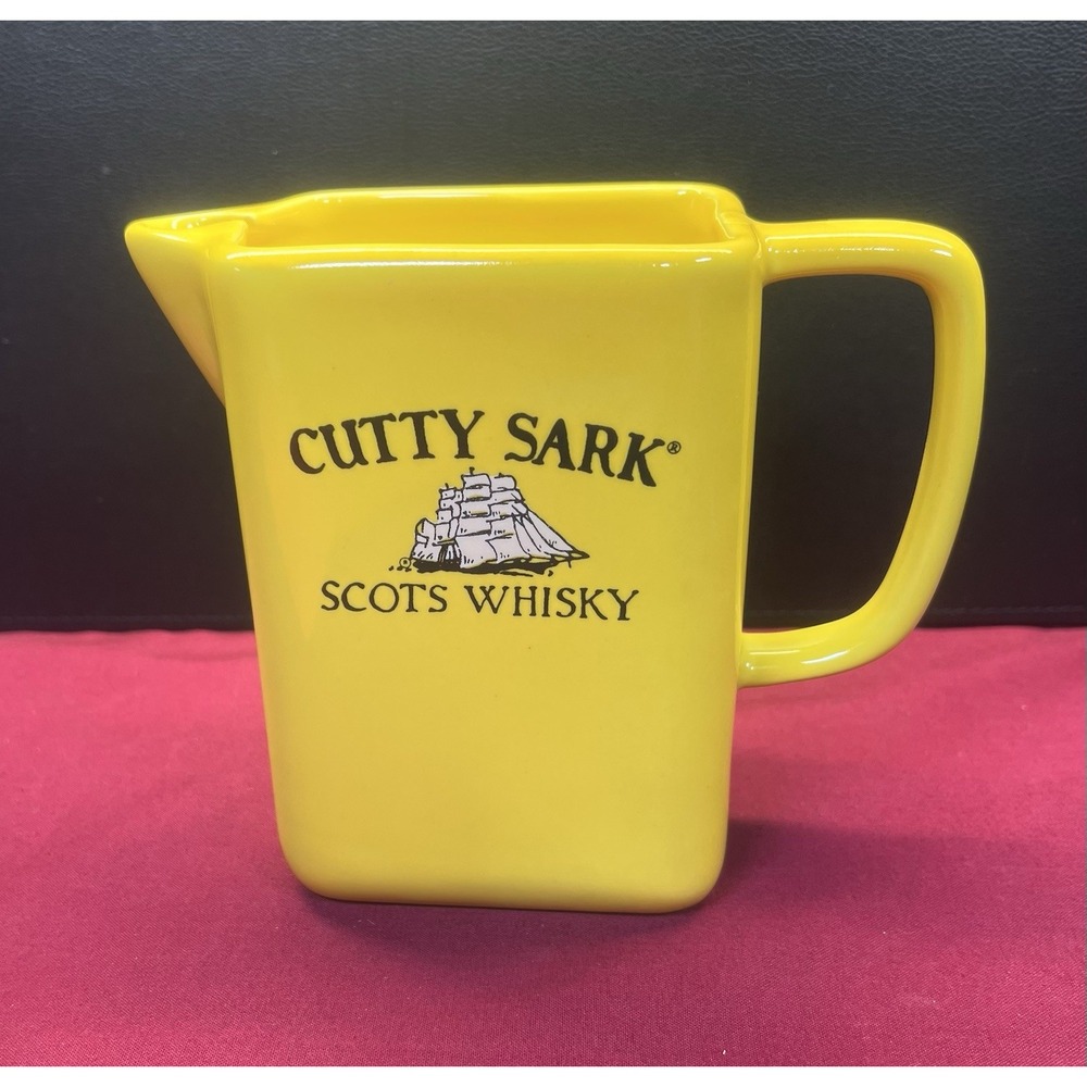 Vintage Cutty‎ Sark Scots Whisky Ceramic Pitcher Yellow 6 inch